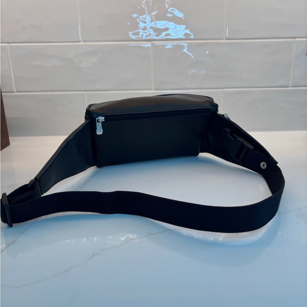Longchamp Black Leather Belt Bag - Picture 7 of 8